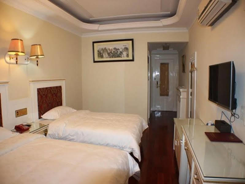 Greentree Alliance Shanghai Qingpu Chengzhong E Road Hotel Exteriör bild